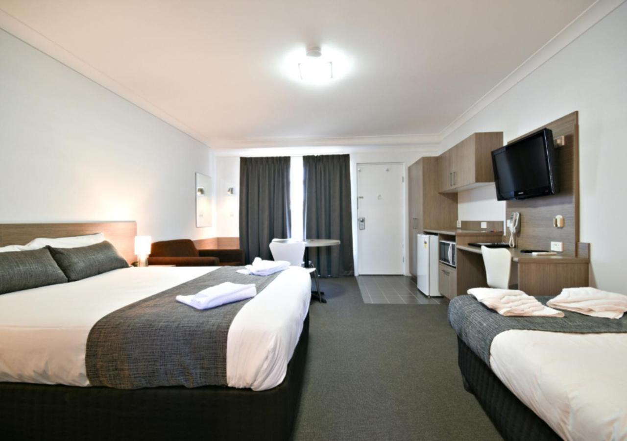 The Aberdeen Motel Даббо Экстерьер фото