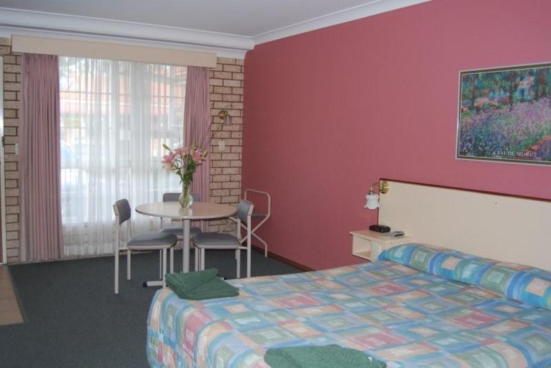 The Aberdeen Motel Даббо Экстерьер фото